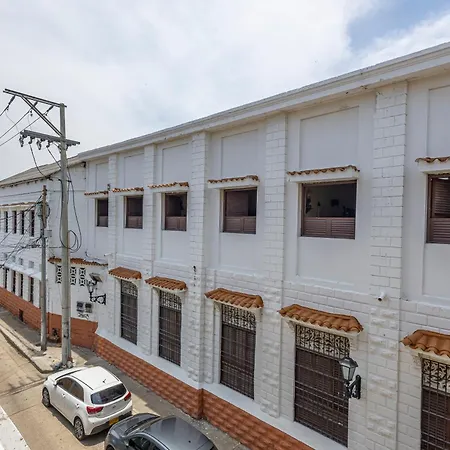 Apartamento Familiar En Centro Historico De De Indias, Colombia Apartment